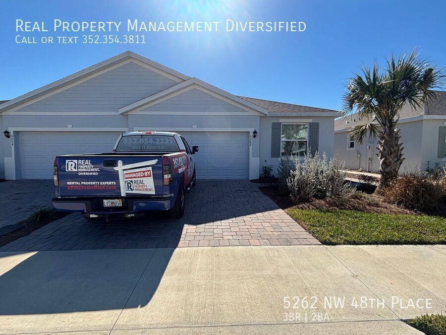 5262 NW 48th Pl in Ocala, FL - Building Photo