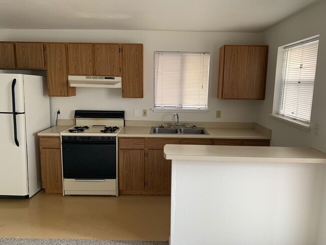 1609 G St in Arcata, CA - Building Photo - Building Photo