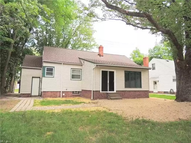 4204 Bluestone Rd in South Euclid, OH - Building Photo - Building Photo