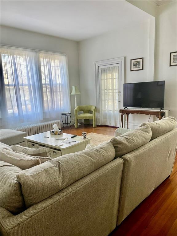 72 Ayrault St in Newport, RI - Building Photo - Building Photo