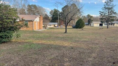 146 Westview Ln SE in Cleveland, TN - Foto de edificio - Building Photo