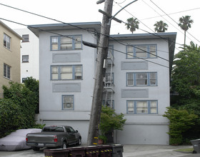 878 E 28th St in Oakland, CA - Building Photo - Building Photo