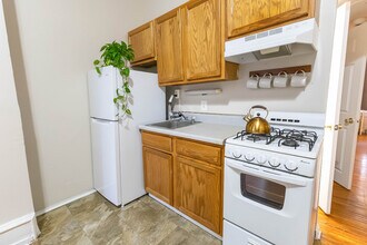 4031 Locust St in Philadelphia, PA - Building Photo - Building Photo