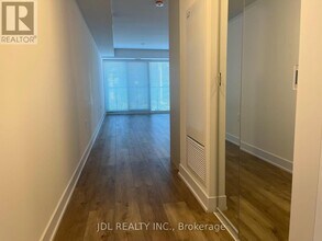 575 Bloor St E in Toronto, ON - Building Photo - Building Photo