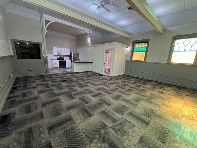 708 E 2nd Ave N in Columbus, MT - Building Photo - Building Photo