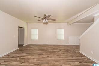 9937 Hunter Pl in Warrior, AL - Building Photo - Building Photo