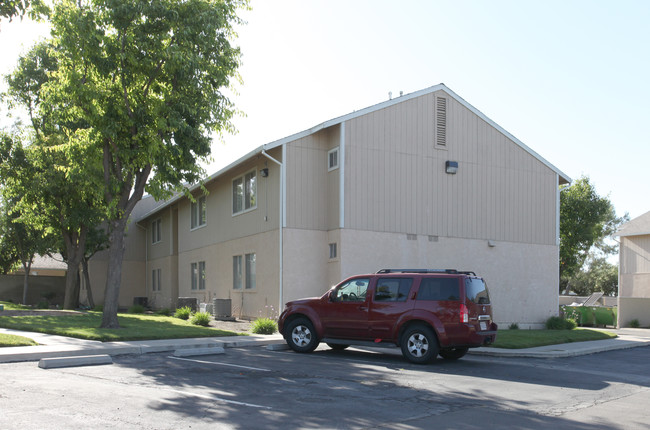 Kings River Apartments in Lemoore, CA - Building Photo - Building Photo