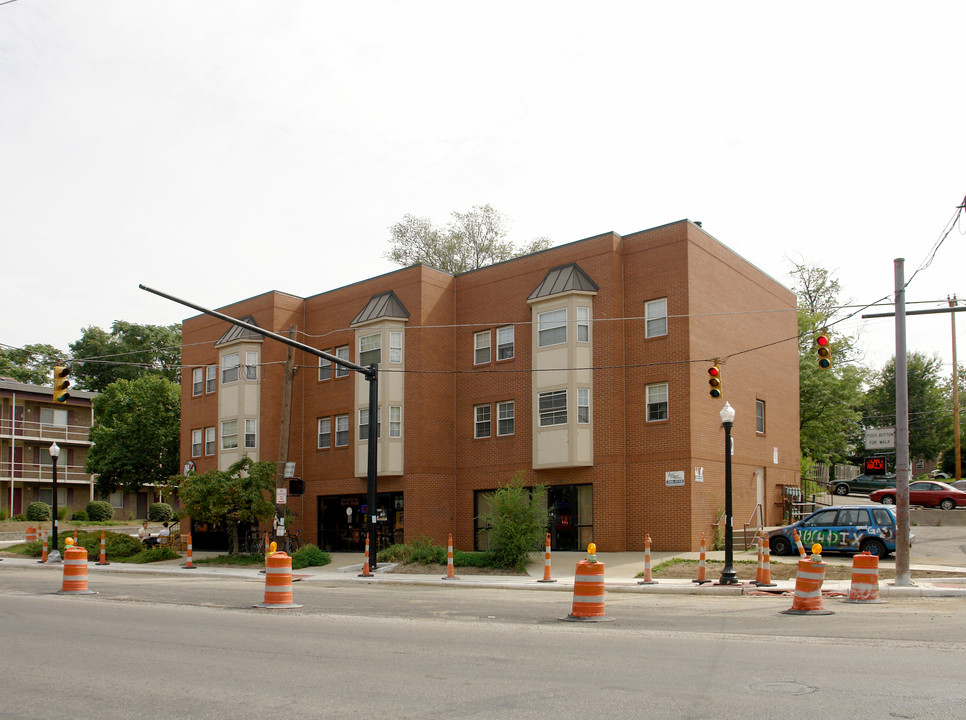 2240-2246 N High St in Columbus, OH - Building Photo