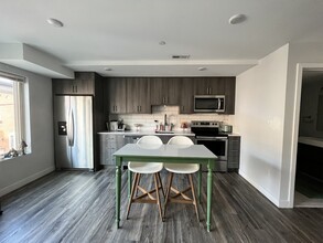 1261 N Newkirk St, Unit B in Philadelphia, PA - Building Photo - Building Photo