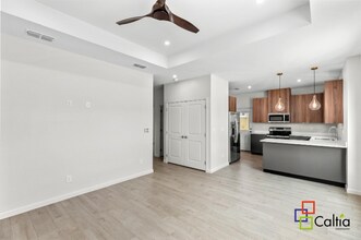 3401 Duke Ave in McAllen, TX - Foto de edificio - Building Photo