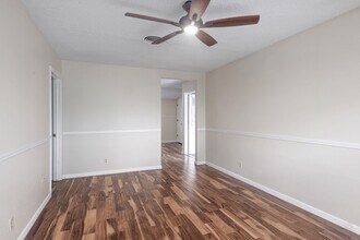 5304 Halwill Pl in Austin, TX - Building Photo - Building Photo