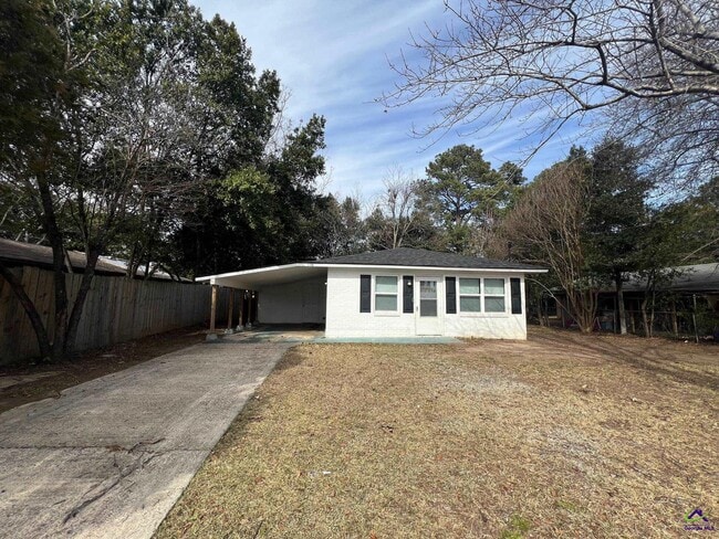 116 Vickie Dr in Warner Robins, GA - Building Photo - Building Photo