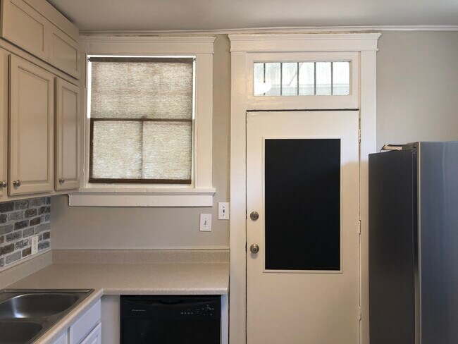 1700 Seventh St in New Orleans, LA - Building Photo - Building Photo