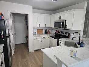 503 Swope St in Rio Vista, TX - Building Photo - Building Photo