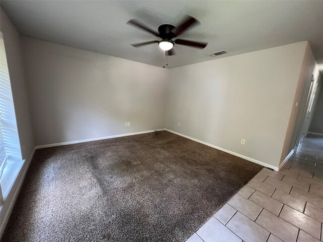 1400 W Laurel St, Unit 1402 in Sherman, TX - Building Photo - Building Photo