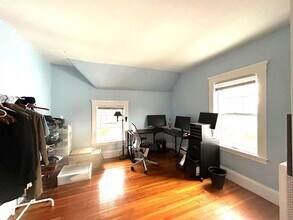 142 Jackson St in Newton, MA - Building Photo - Building Photo