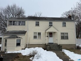 53 Glenwood Ave in Norwalk, CT - Building Photo