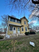 19 High St in Plymouth, CT - Building Photo - Building Photo