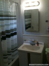 39 Mt Hood Rd, Unit 10 in Boston, MA - Foto de edificio - Building Photo