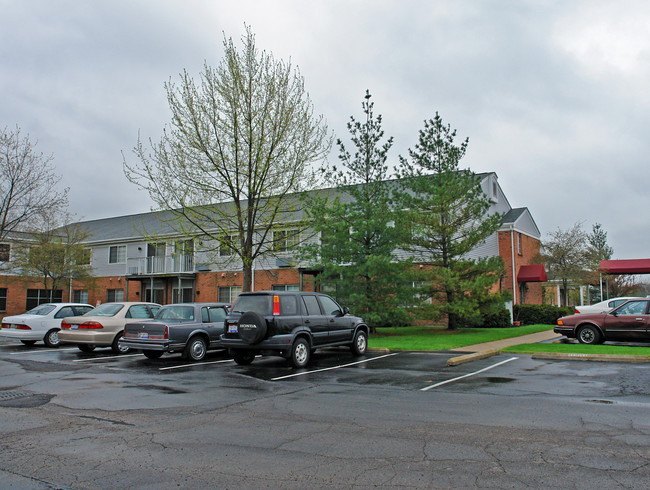 Fairwood Village in Dayton, OH - Building Photo - Building Photo