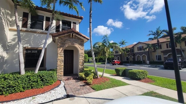 property at 3223 SE 4th Ct