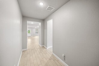 316 Silver Carp Trl in Willis, TX - Building Photo - Building Photo