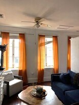 333 King St in Charleston, SC - Building Photo