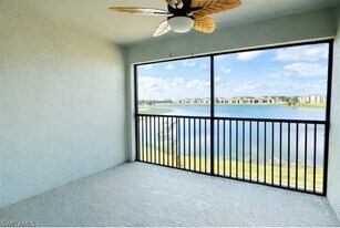 15940 Grassland Ln, Unit 2526 in Punta Gorda, FL - Building Photo