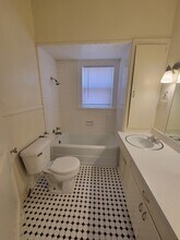 2119 NW 12th St in Oklahoma City, OK - Building Photo - Building Photo