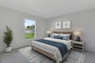 2361 SW Chateau Terrace in Port St. Lucie, FL - Foto de edificio - Building Photo