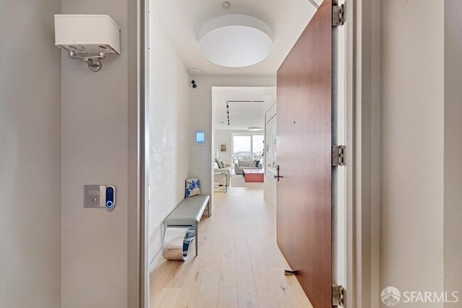 property at 333 Bush St