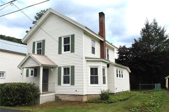 13 Maple St-Unit -65-200 in Roscoe, NY - Building Photo - Building Photo