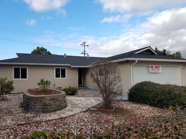 property at 1431 Bryan Ave