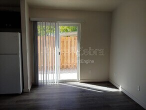 374 SE Garner St in Prineville, OR - Building Photo - Building Photo