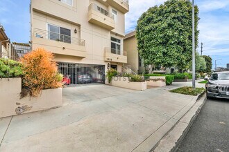 1838 Corinth Ave, Unit 2 in Los Angeles, CA - Building Photo - Building Photo