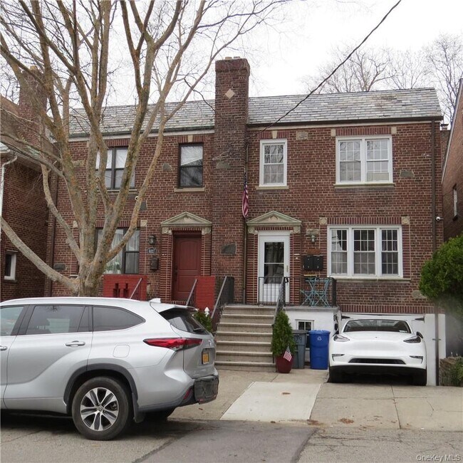 6029 Delafield Ave in Bronx, NY - Building Photo - Building Photo