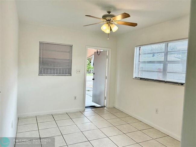 property at 1095 SE 22nd Ave