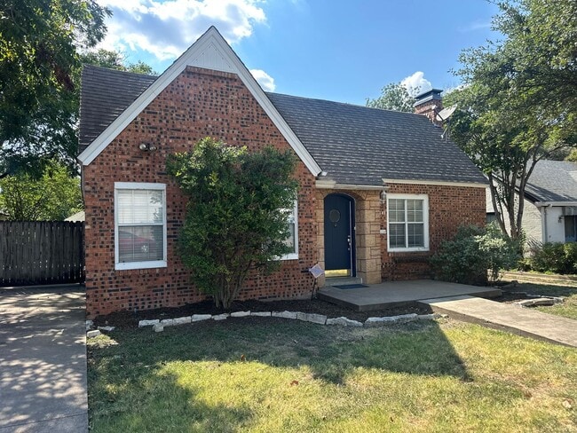 property at 3440 Rogers Ave