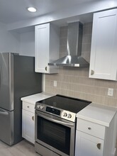 2742 Ariane Dr in San Diego, CA - Building Photo - Building Photo