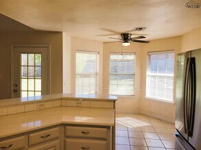 2413 Missile Rd in Wichita Falls, TX - Building Photo - Building Photo