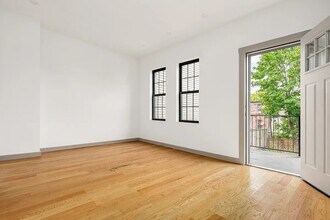 81 Hull St in Brooklyn, NY - Building Photo - Building Photo