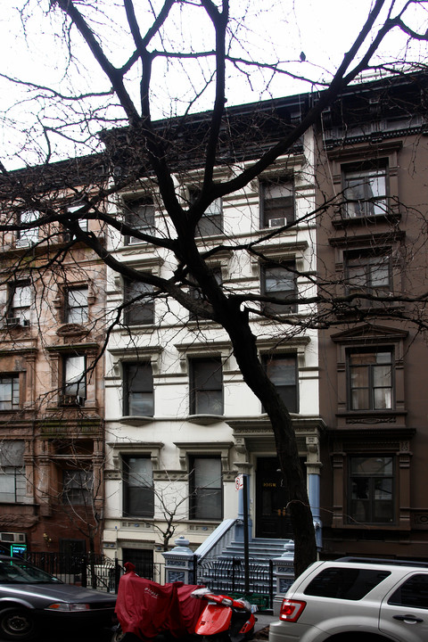 The Windsor at Forest Hills in New York, NY - Building Photo