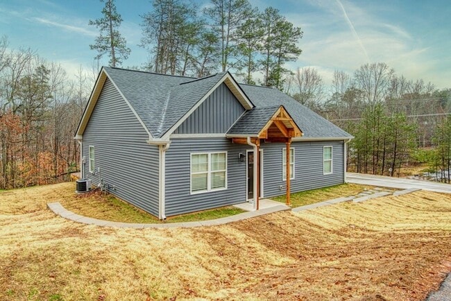 property at 104 Clearview Dr