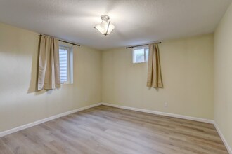 7777 Umatilla St in Denver, CO - Building Photo - Building Photo