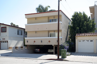 930 S Bedford St in Los Angeles, CA - Building Photo - Building Photo