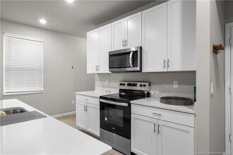 156 Osprey Preserve Blvd in Jensen Beach, FL - Foto de edificio - Building Photo