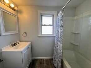 228 Ella St in Pittsburgh, PA - Building Photo - Building Photo