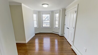 89 Princeton St, Unit 3A in Boston, MA - Building Photo - Building Photo