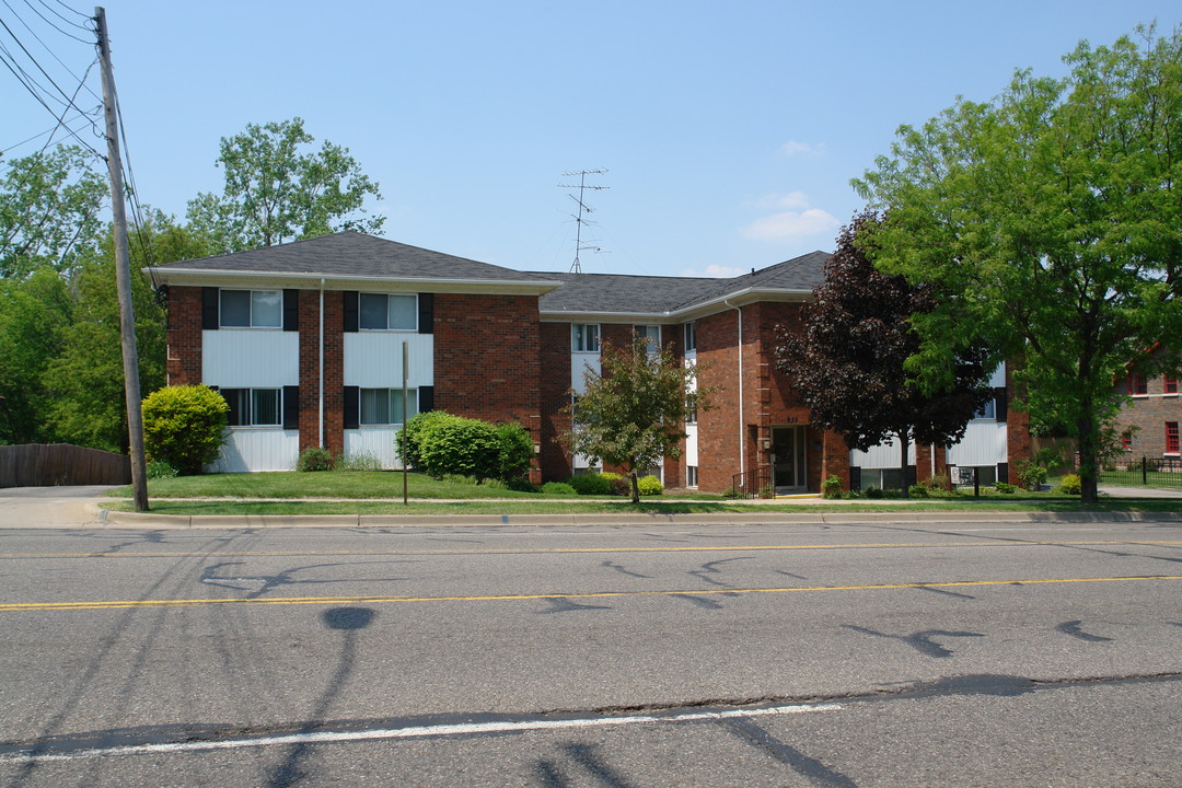 821 N Pennsylvania Ave in Lansing, MI - Foto de edificio