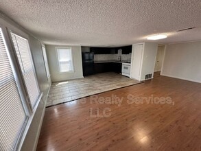 2936 SW 50th St in Oklahoma City, OK - Building Photo - Building Photo